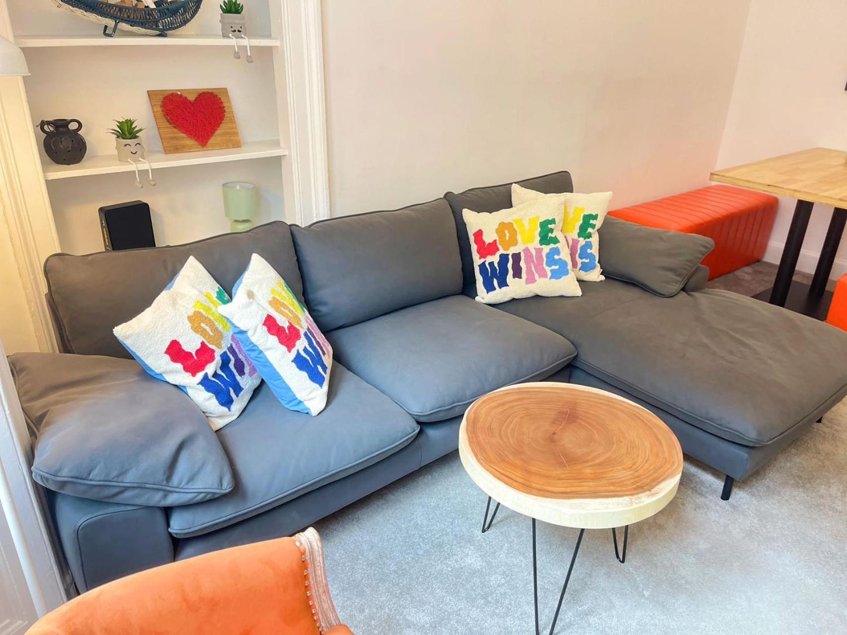 Appartement Lovely Two Bedrooms *